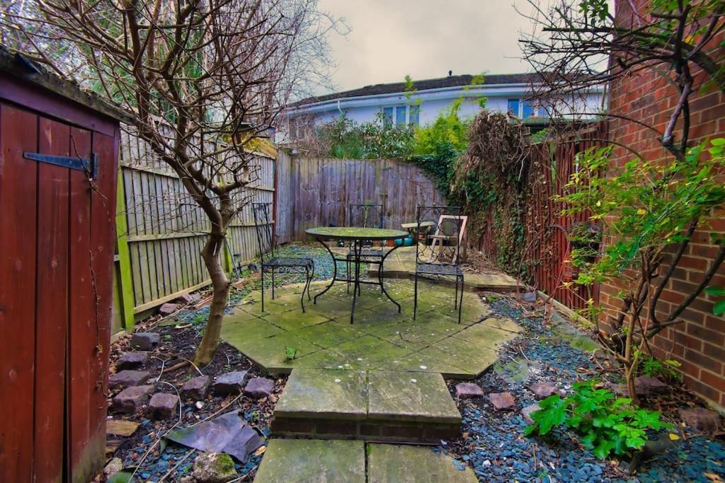 Ferienwohnung Two Bed House Near Kings Cross London Exterior foto